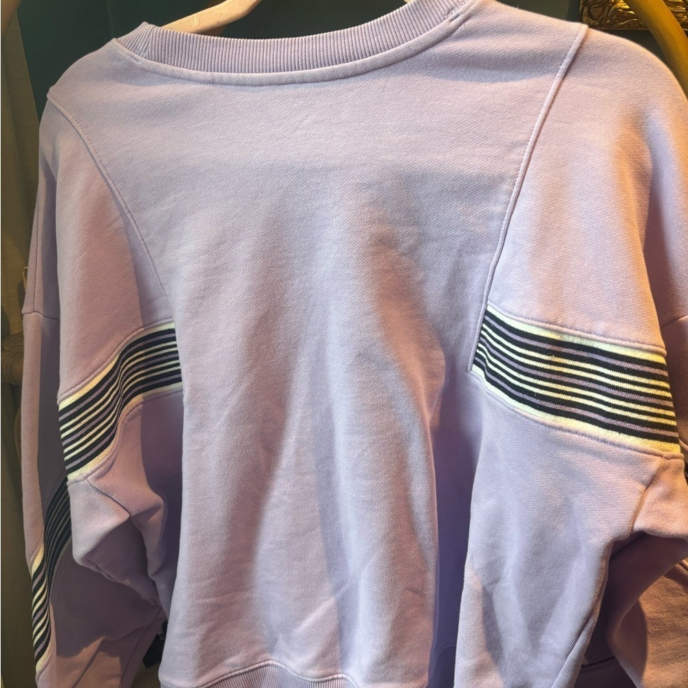 Peloton Women's Light Purple Crew Neck Sweatshirt with Striped Sleeves - Picture 5 of 6